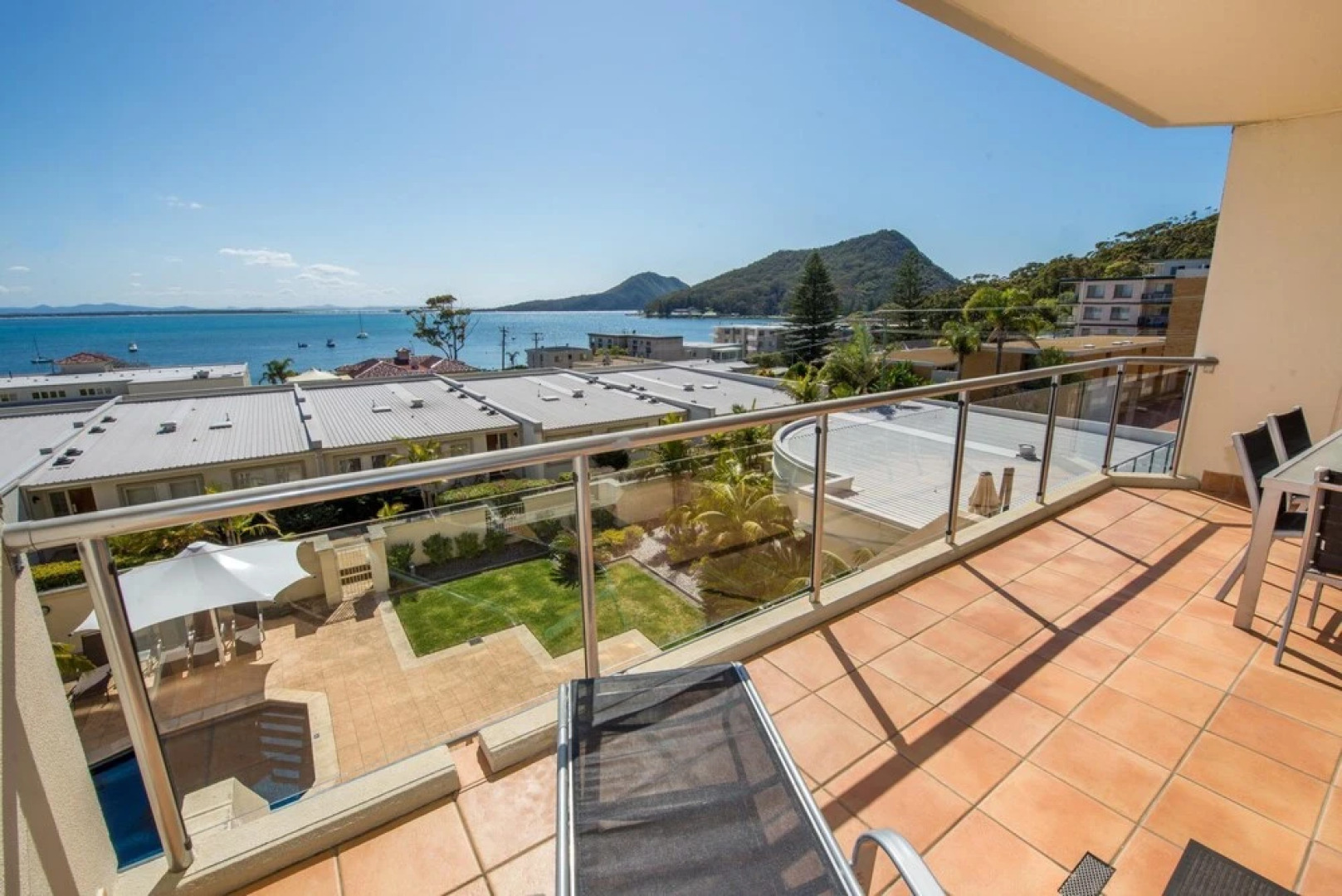 Breakwater 204 - Shoal Bay