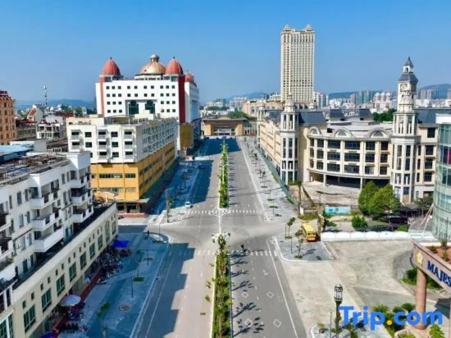 Majestic - Mong Cai Hotel