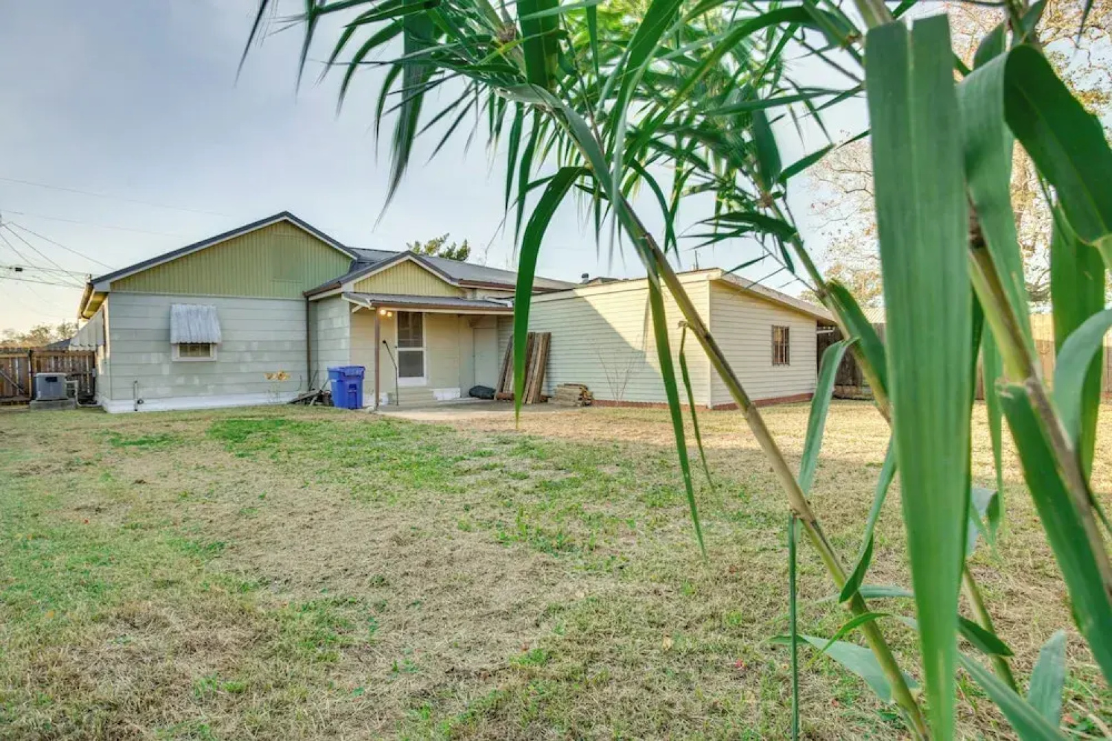 Walk to 1st Street: Family Home in Thibodaux!