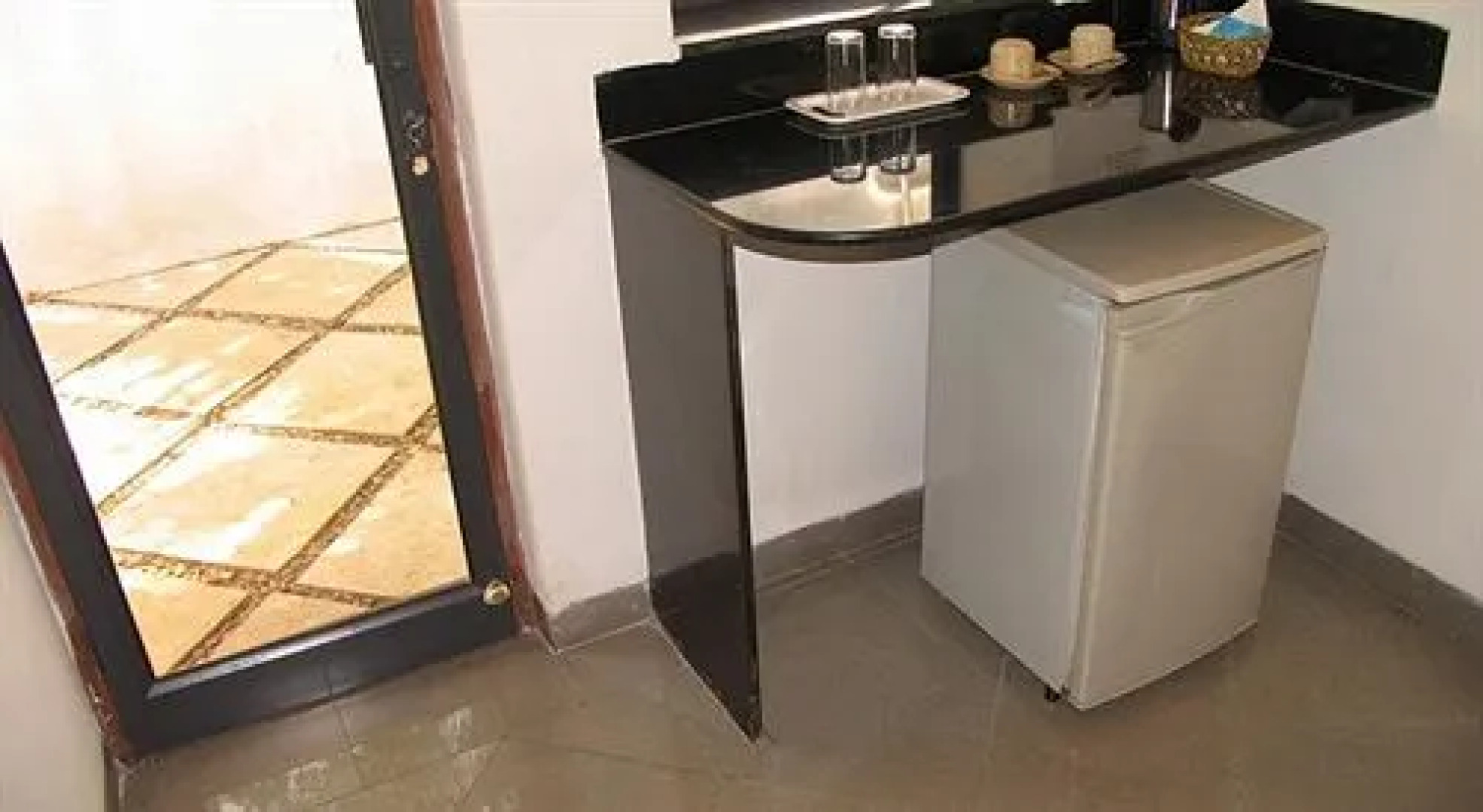 Granpas Inn - Hotel Bougainvillea