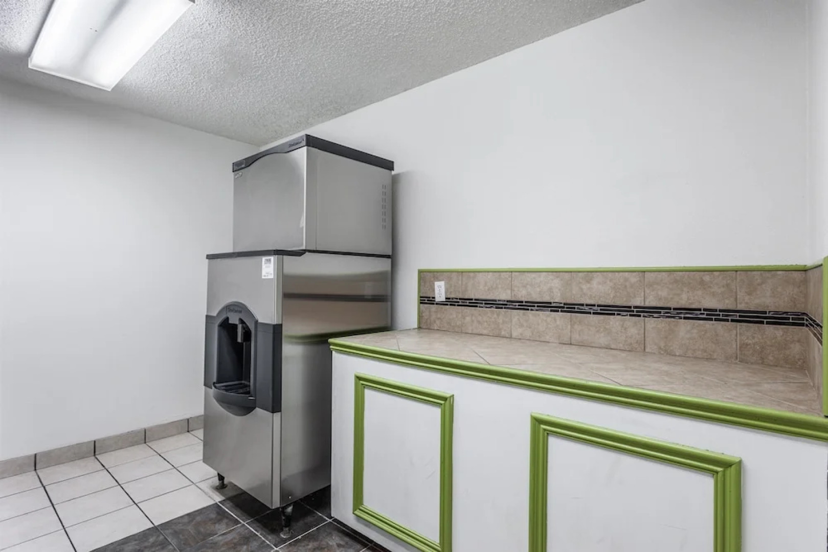 Motel 6 Marysville South