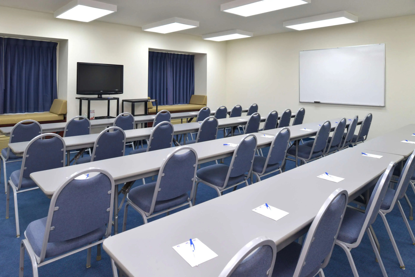 Americas Best Value Inn & Suites Maryville