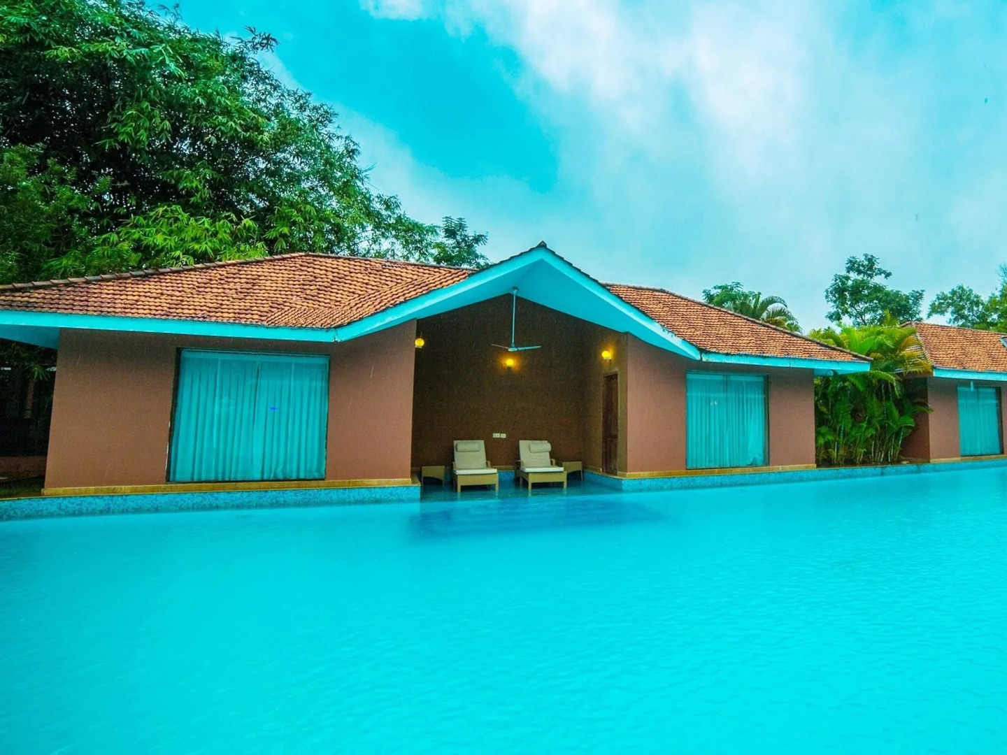 Saj Earth Resort