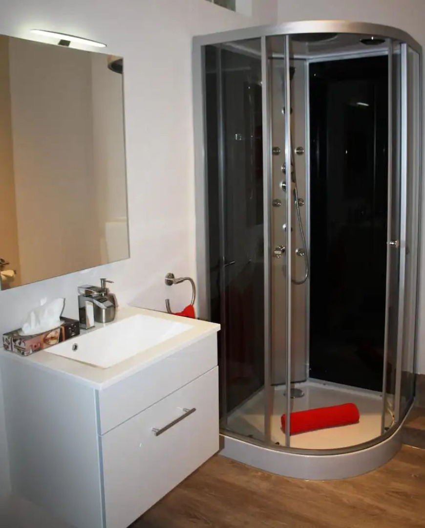 Gast und Weinhof Beim Schneemann