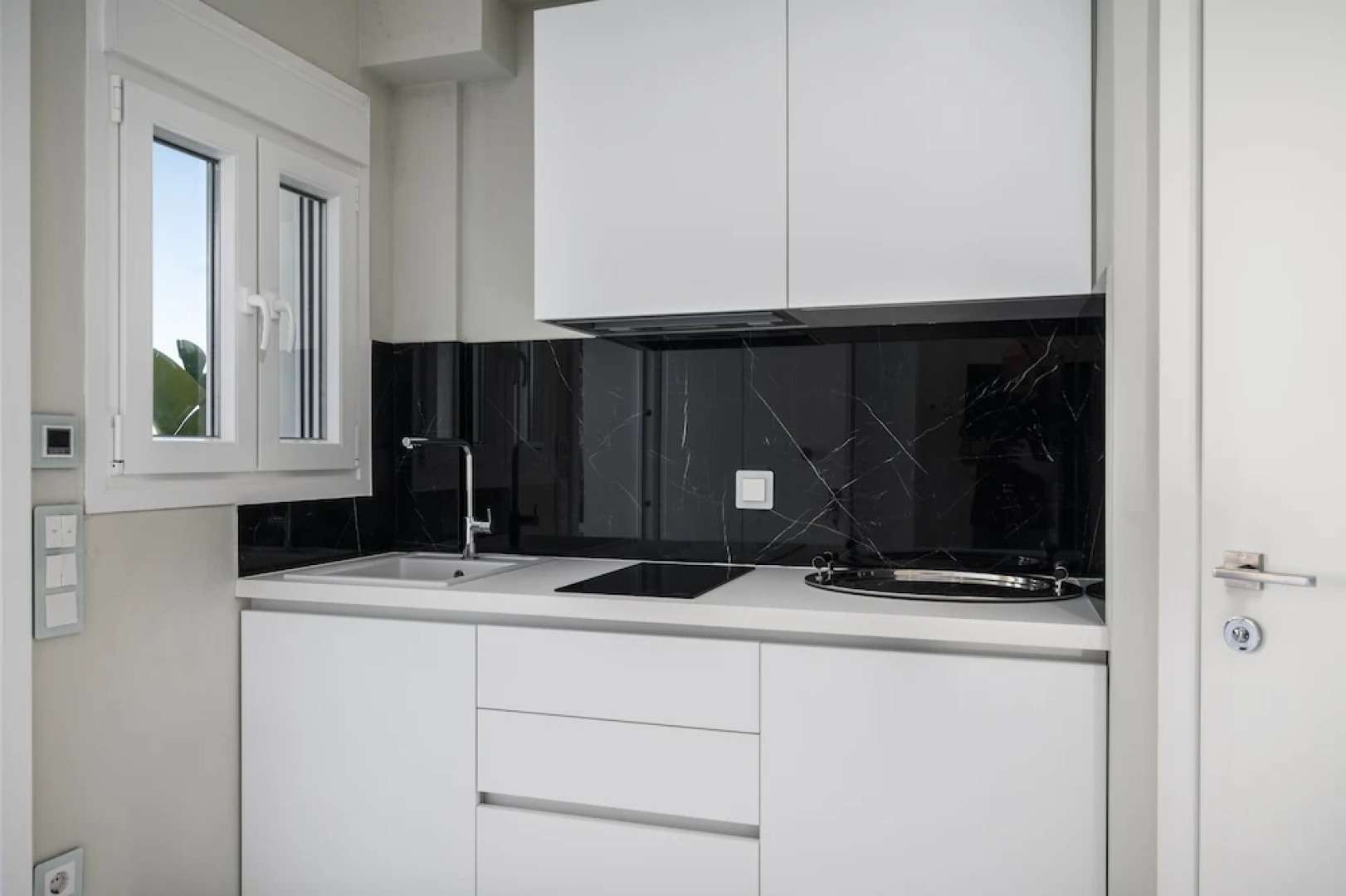 Villa Monte Leone by Konnect with Pool, Hot Tub, Spa Room & Stunning Seaview