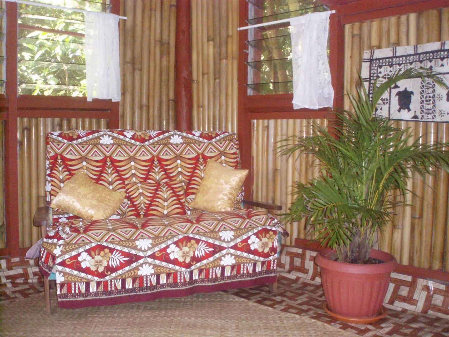 Dolphin Bay Divers Retreat