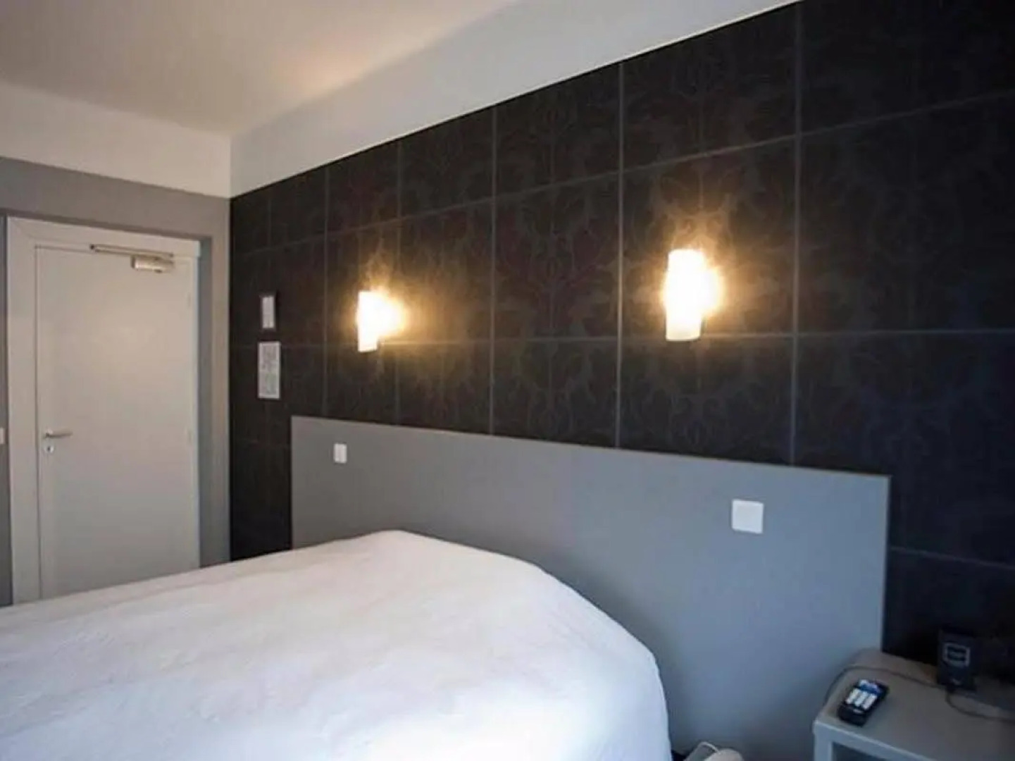 Logis Hôtel Le Chene Dore