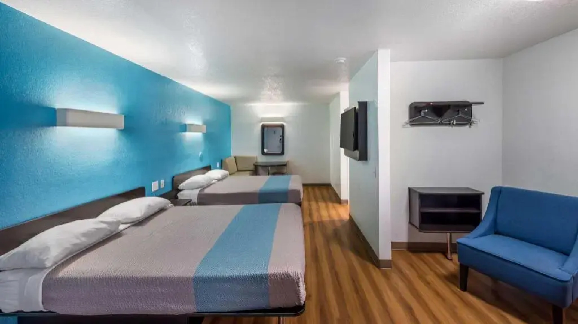 Motel 6 Dallas - Irving DFW Airport East