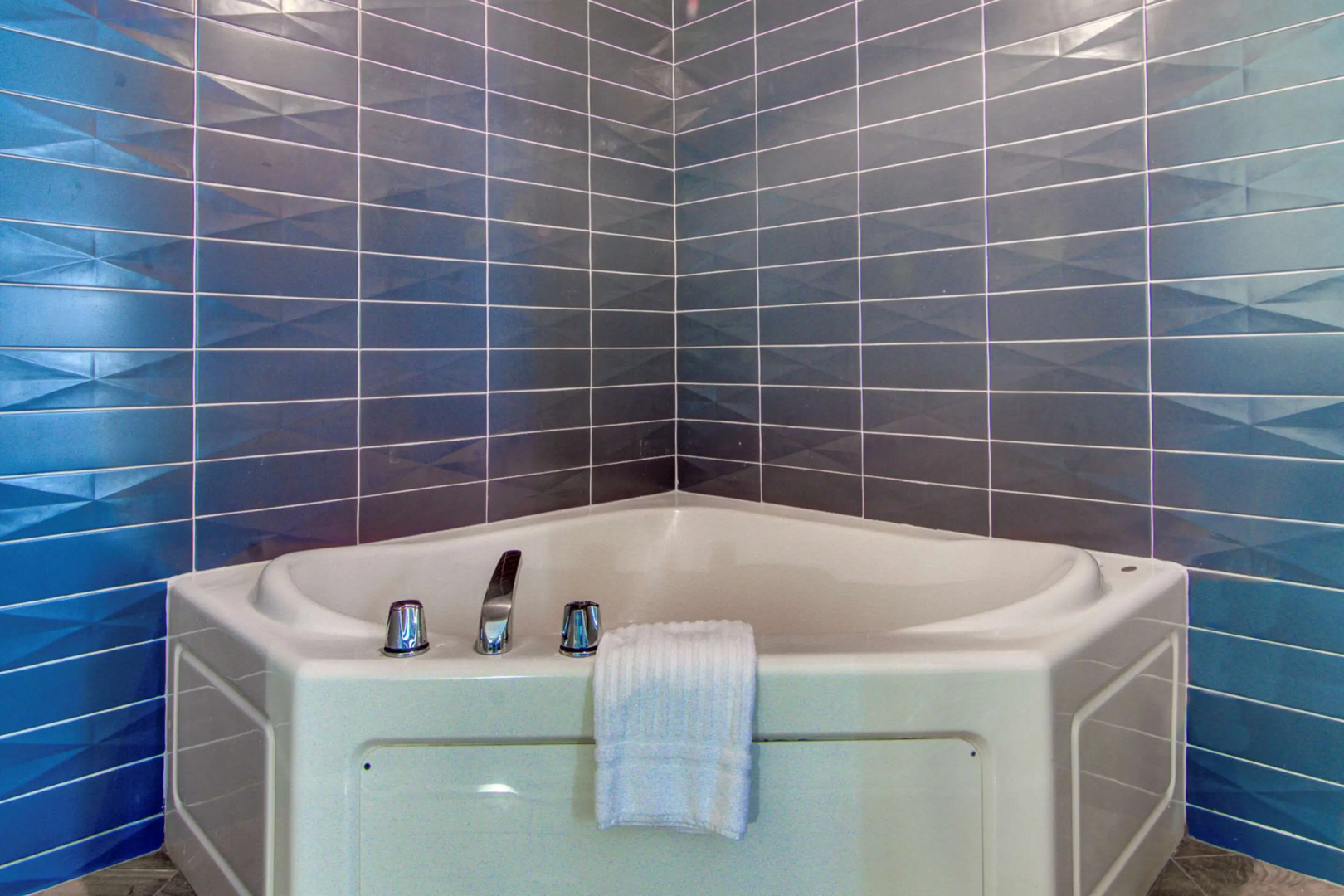 Comfort Suites Airport