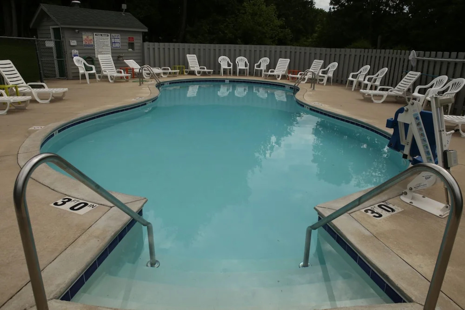 Evergreen Hill Condominiums