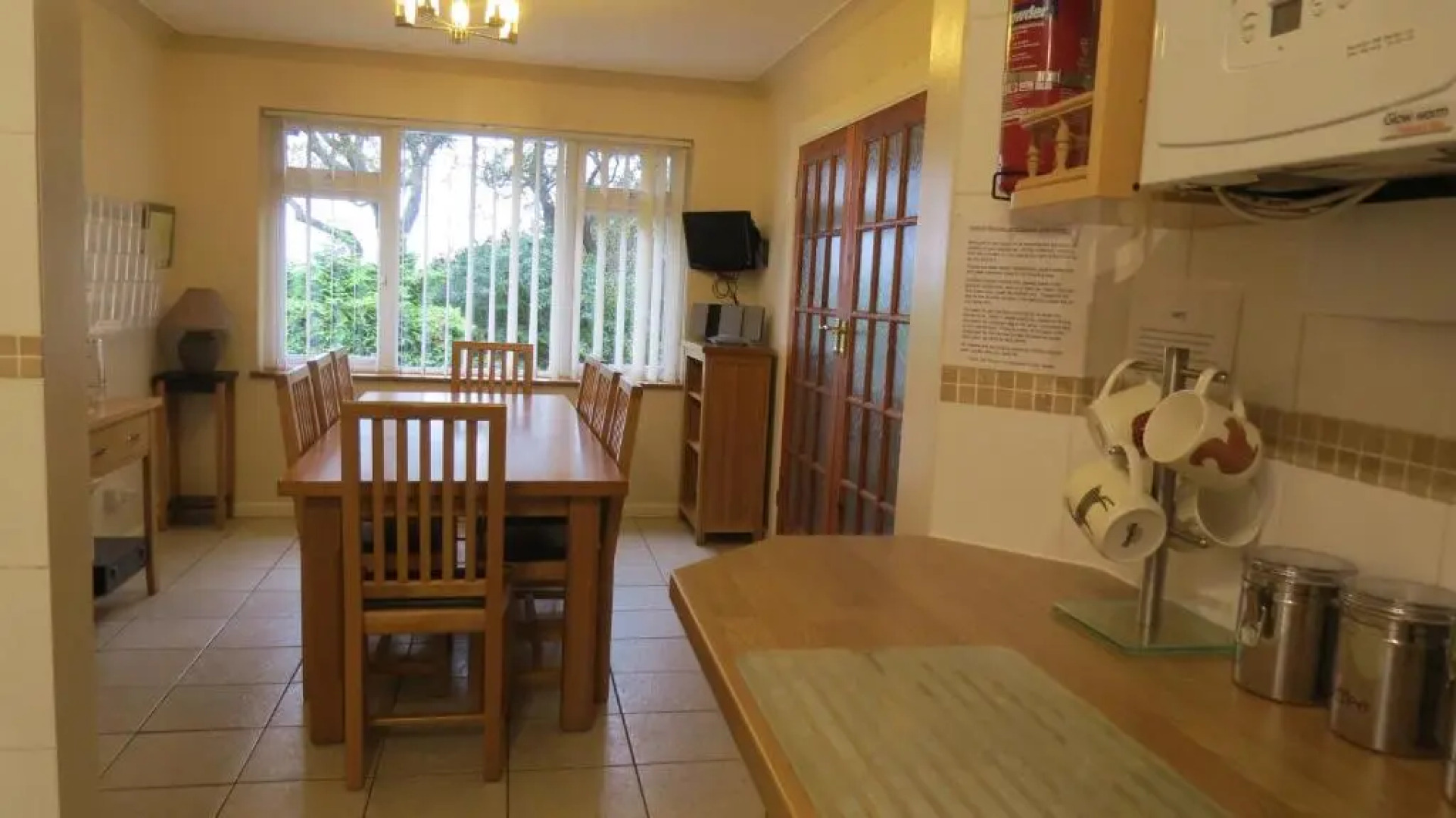 Birchcroft-hideaway - sleeps 8 with Hot Tub