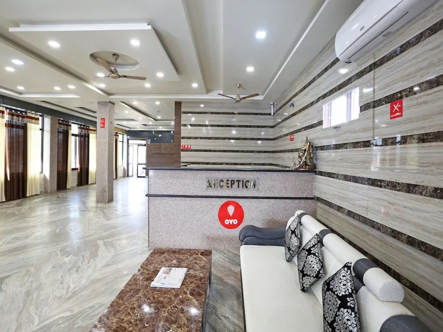 OYO 9490 Prakash Farm