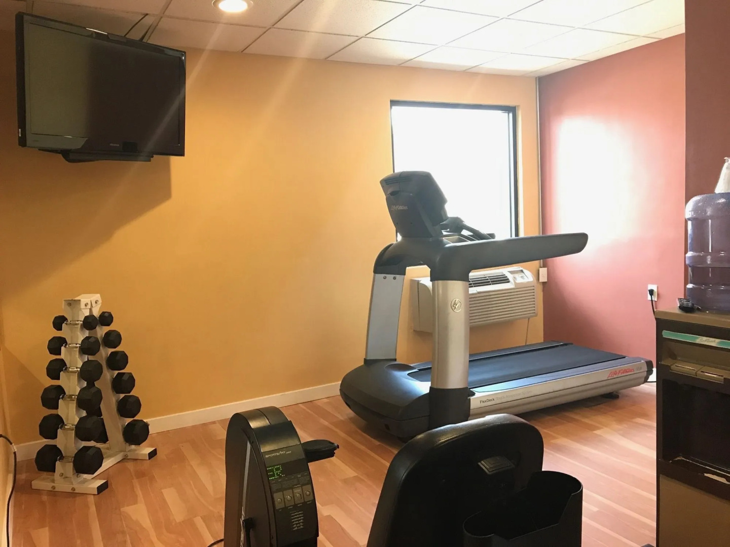 Shary Inn and Suites