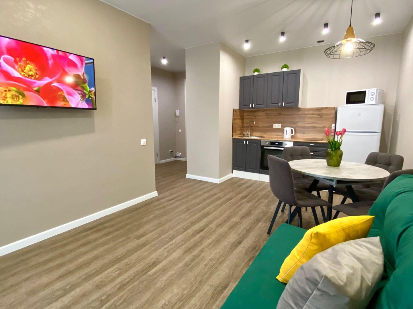 Нобель на улице Газовиков 36