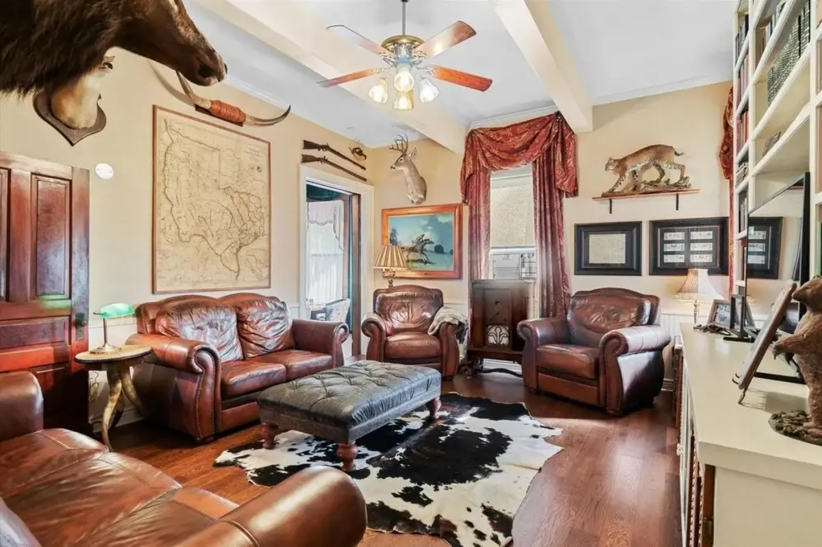 Four Winds Victorian Venue & Suites