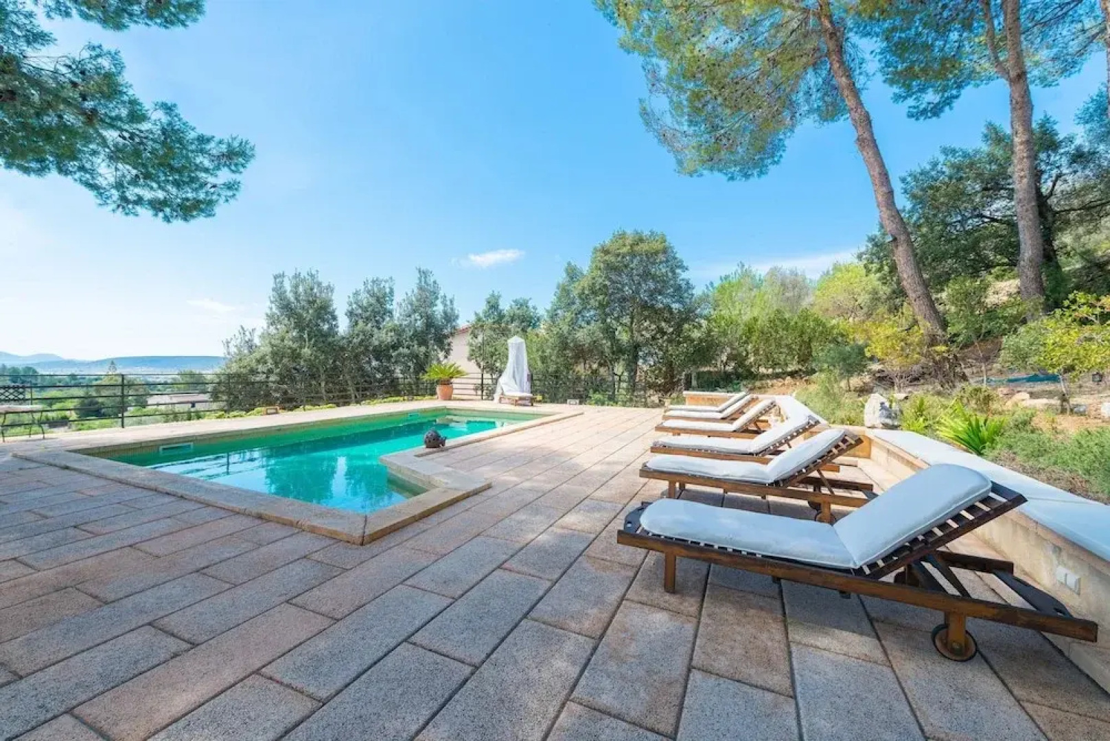 Es Pinar in Alar With 4 Bedrooms and 4 Bathrooms