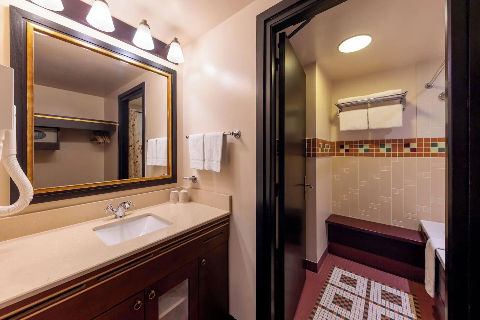 Disney Sequoia Lodge
