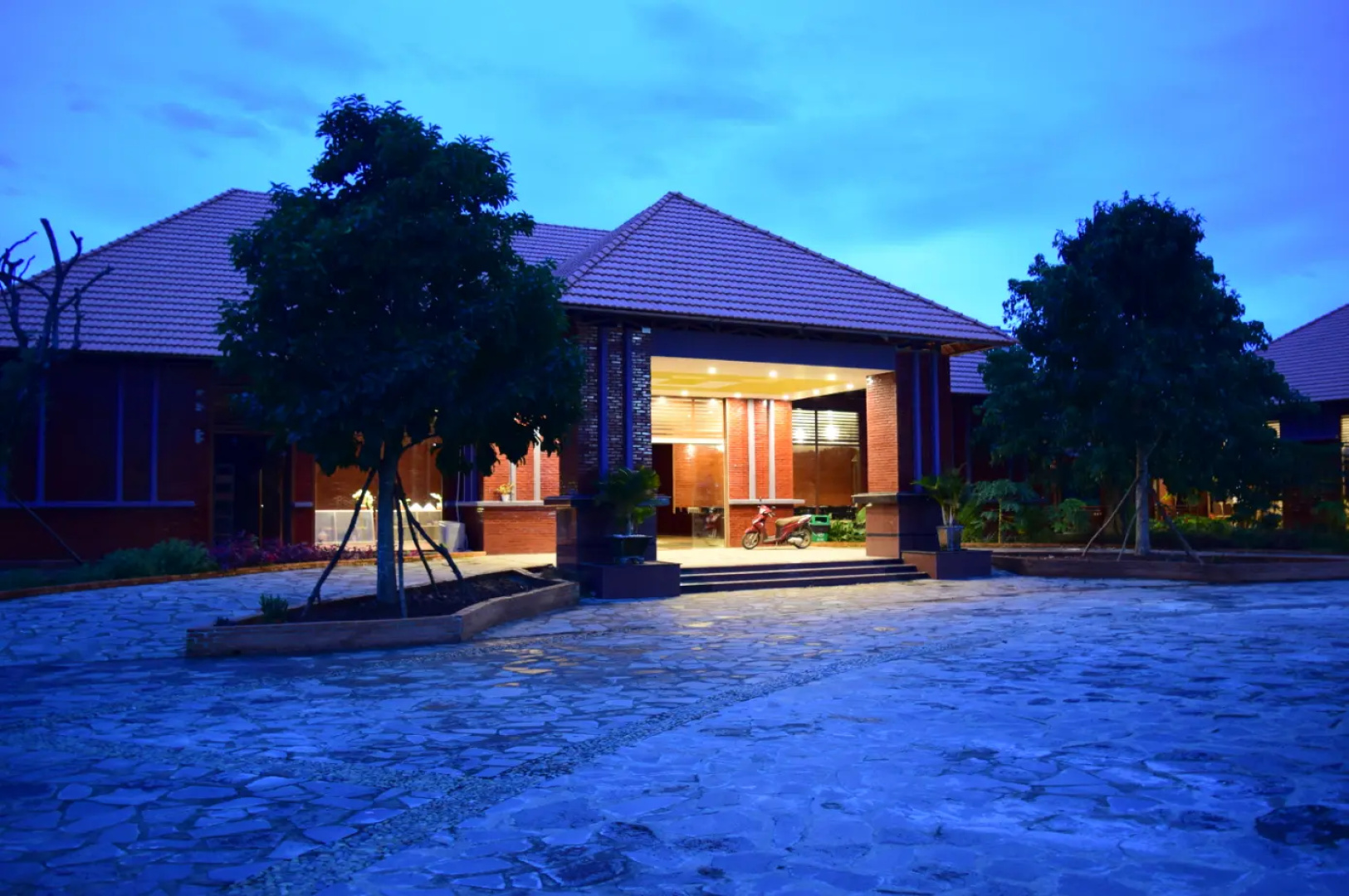Orchard Home Resort Nam Cat Tien