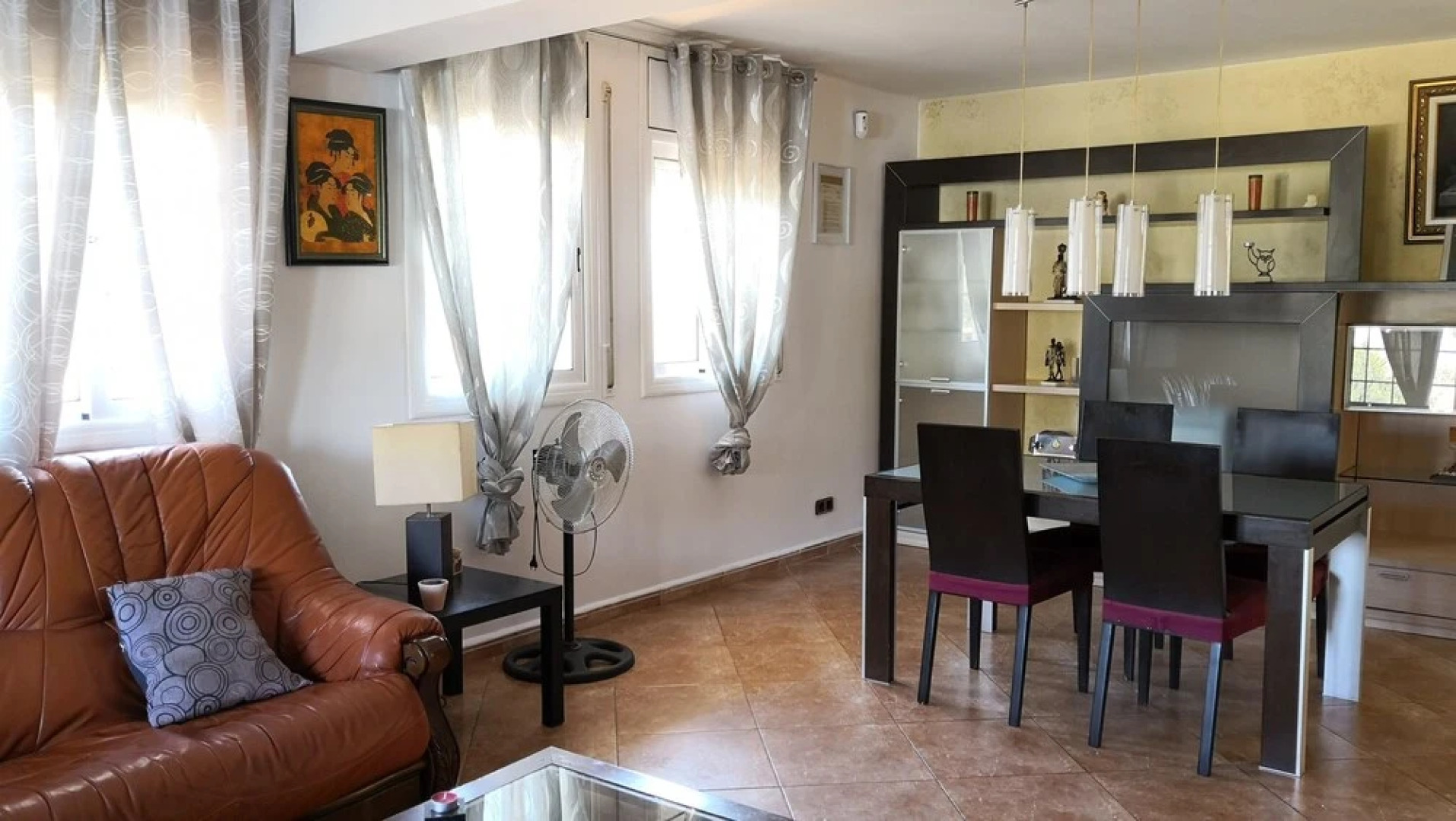 Casa con gran piscina privada