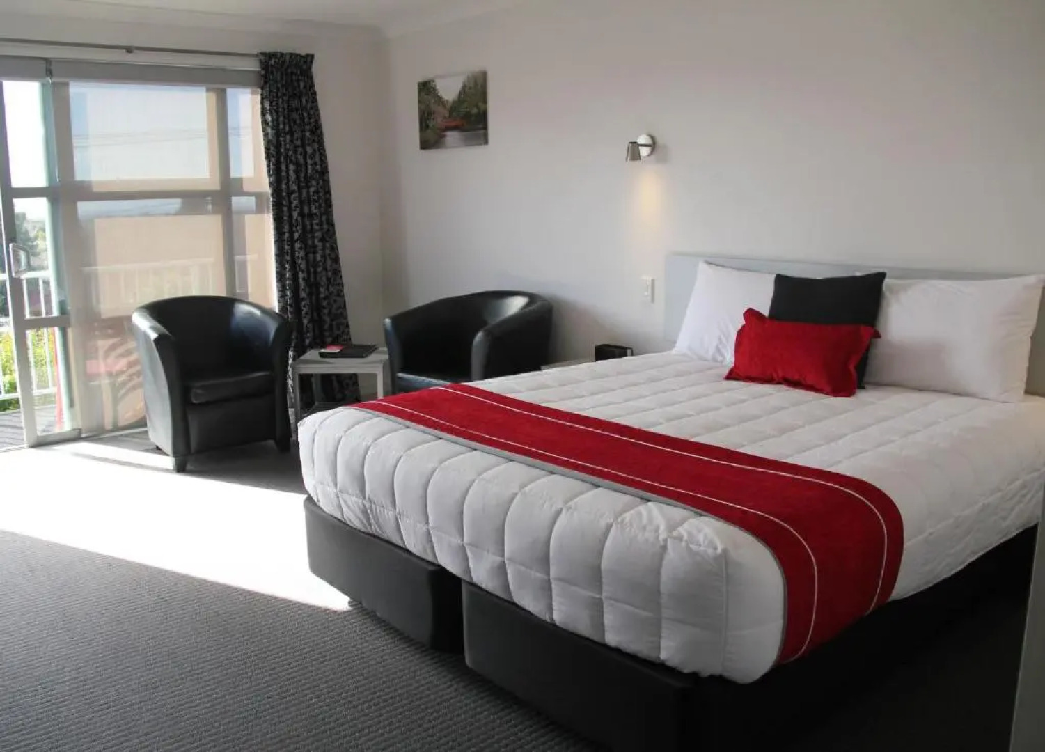 Pukekura Motor Lodge