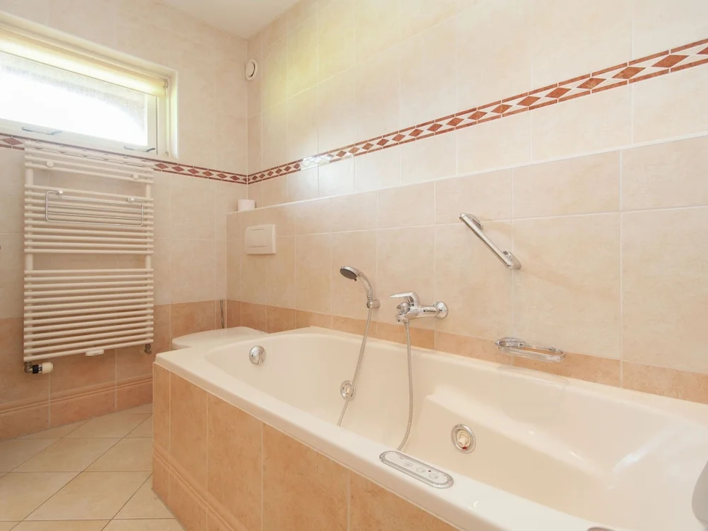 Lovely Holiday Home in Bergen With Meadow View