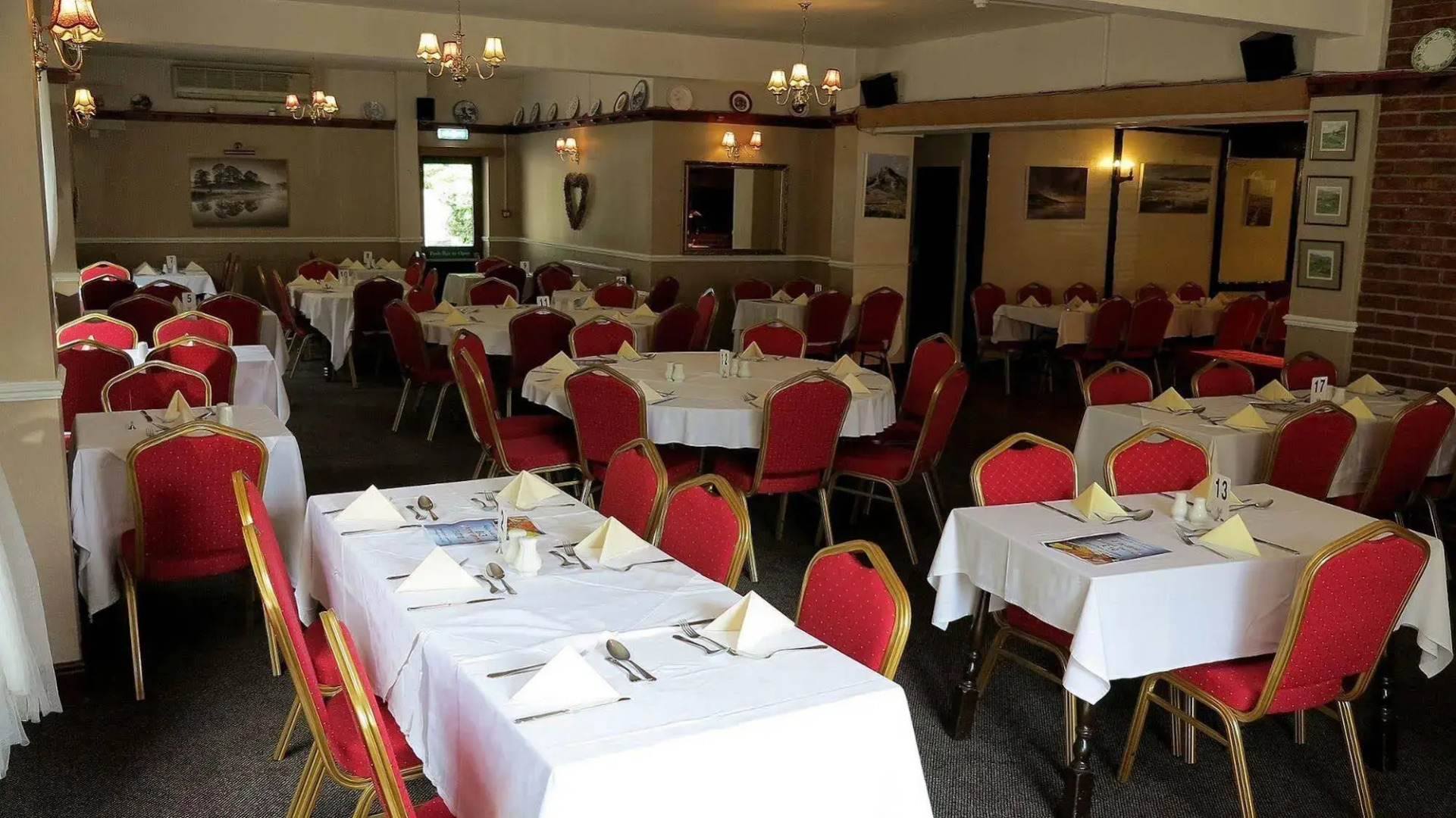 The Fox & Hounds