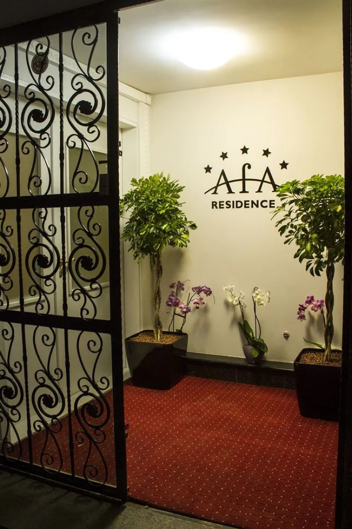 La Familia Residence