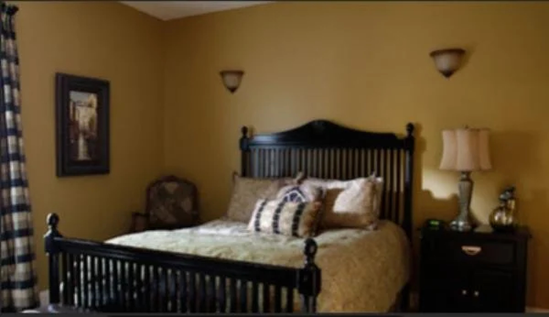 Natchez Manor Bed & Breakfast