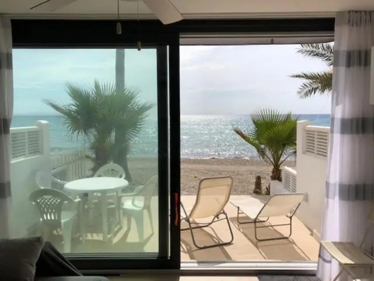 Bungalow de Lujo a pie de playa en Aguadulce