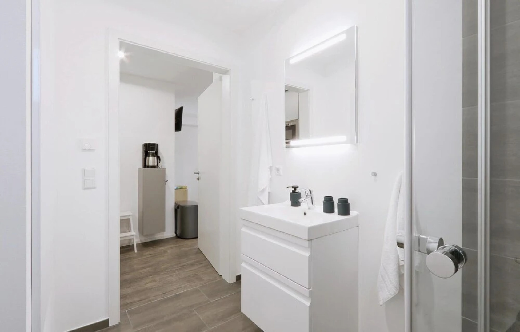 Awesome Apartment in Lembruch/dümmer See With 2 Bedrooms, Wifi and Indoor Swimming Pool