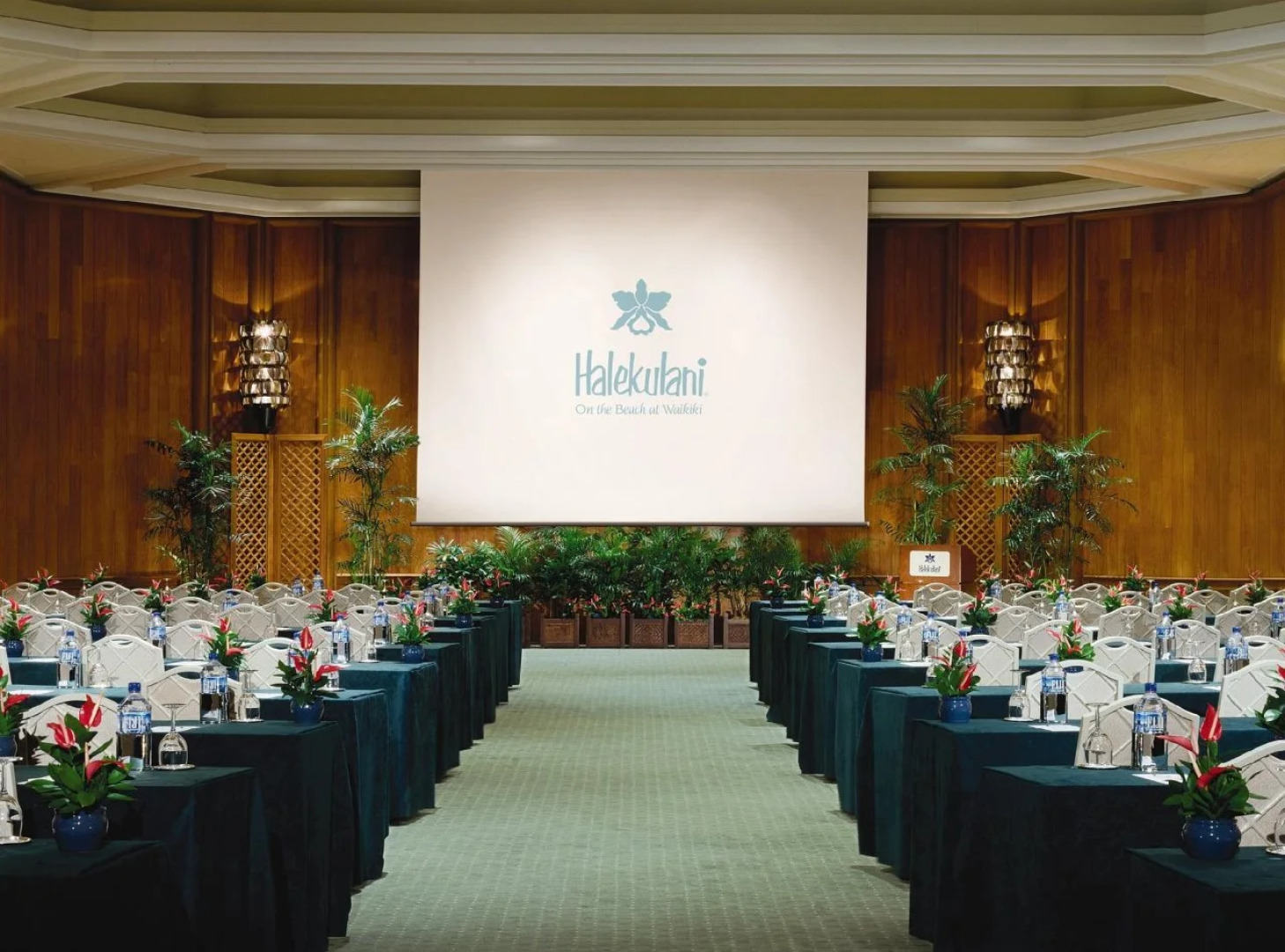 Отель Halekulani