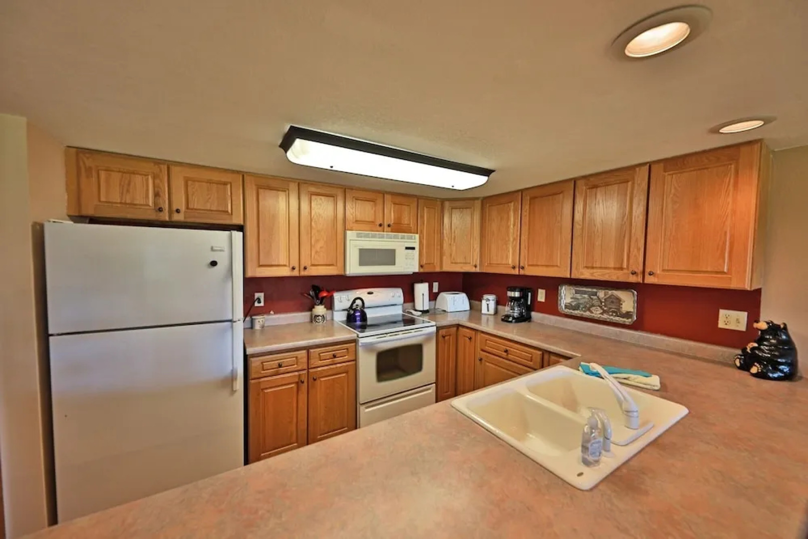 Shadow Mountain Yacht Club #2 2 Bedroom Condo by Redawning