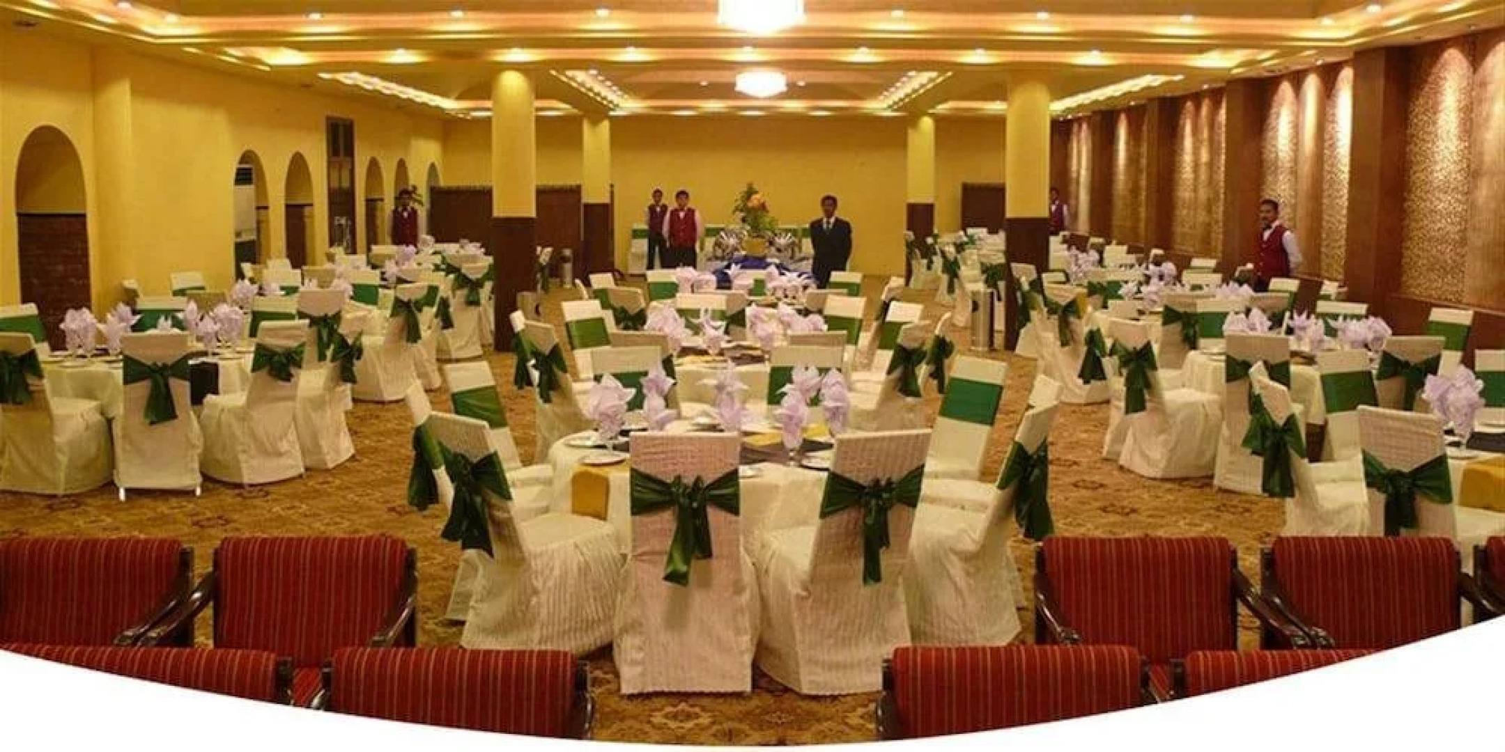 Garvaish Luxury Hotel