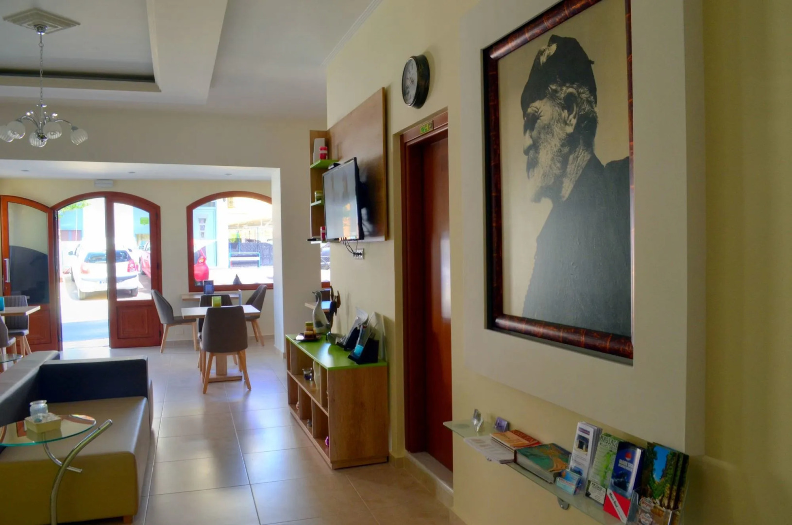 Minos Boutique Hotel