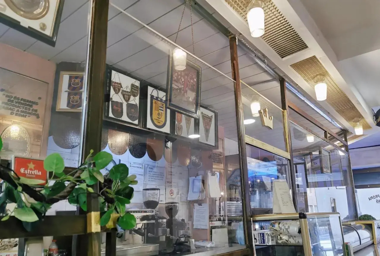 Barcelona Corona Hostal