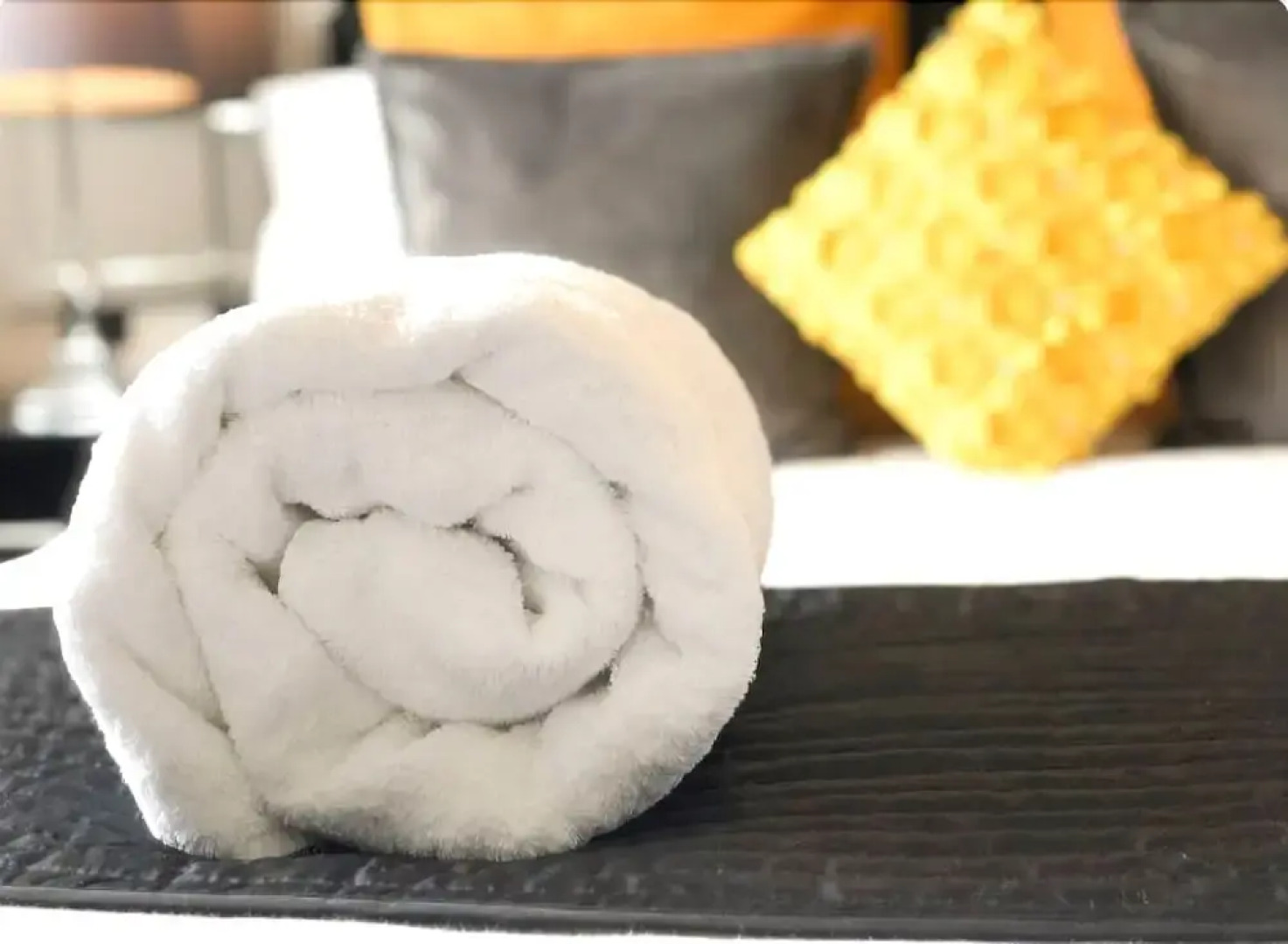 Lux Blu - Vinery Meadow