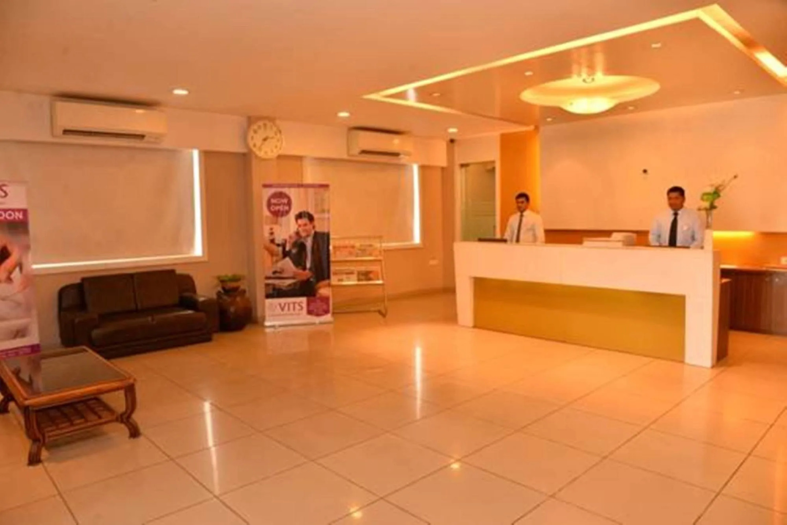 GenX Agra By 1589 Hotels