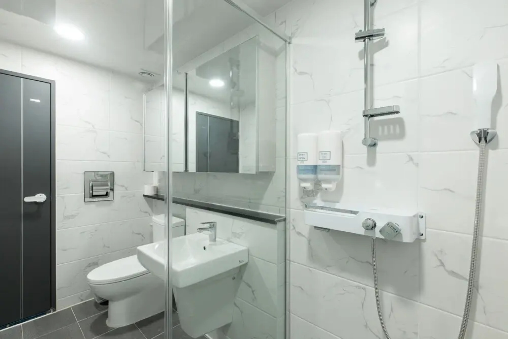 Miami Jeongseon Hotel