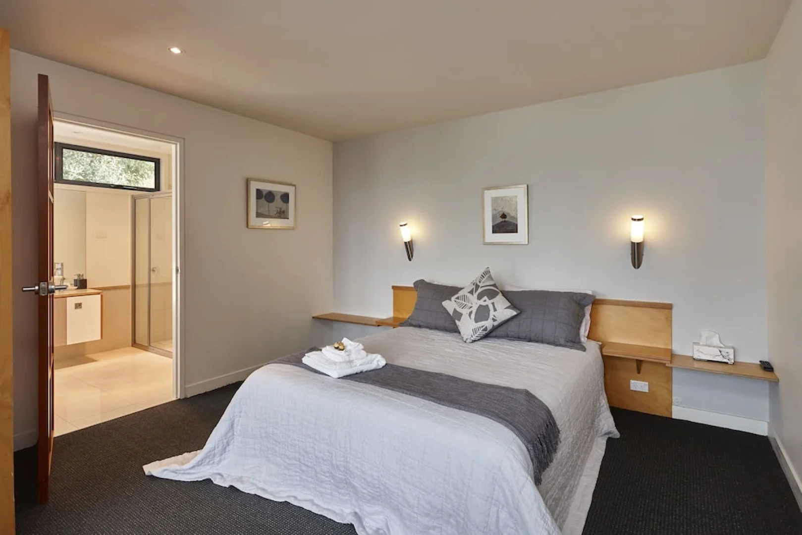 Rosevears Vineyard Retreat