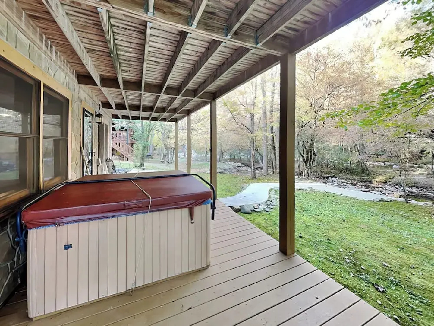 Amazing River Retreat by Vtrips