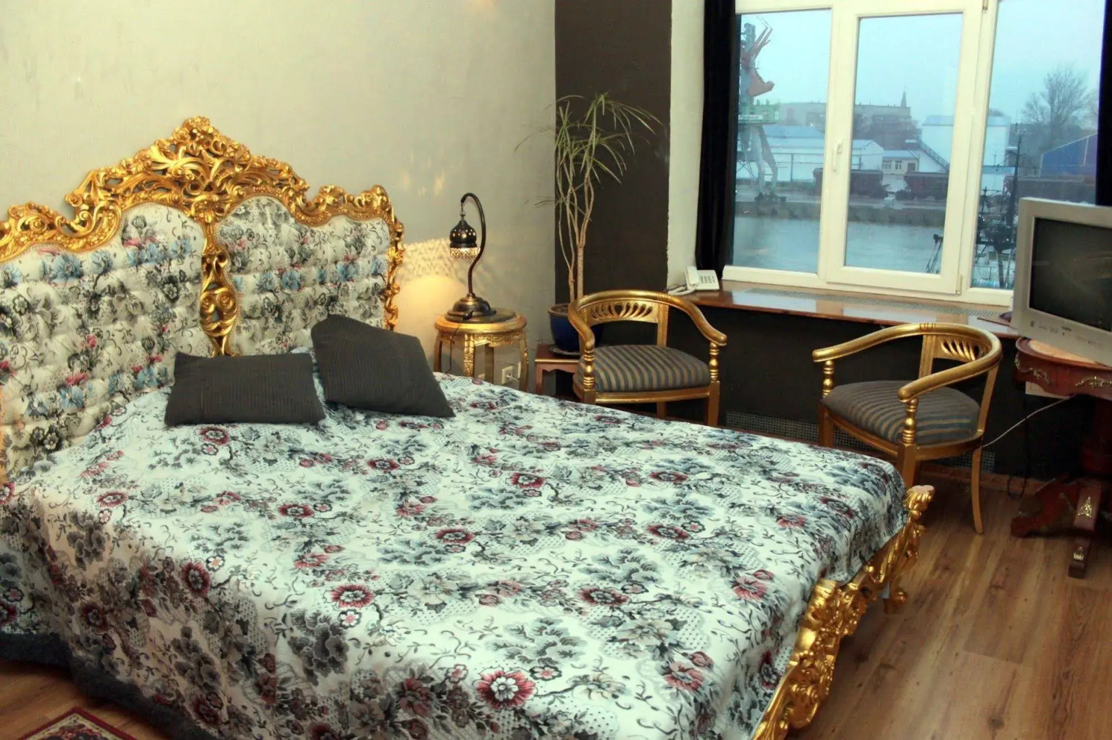 Hotel Fontaine Royal