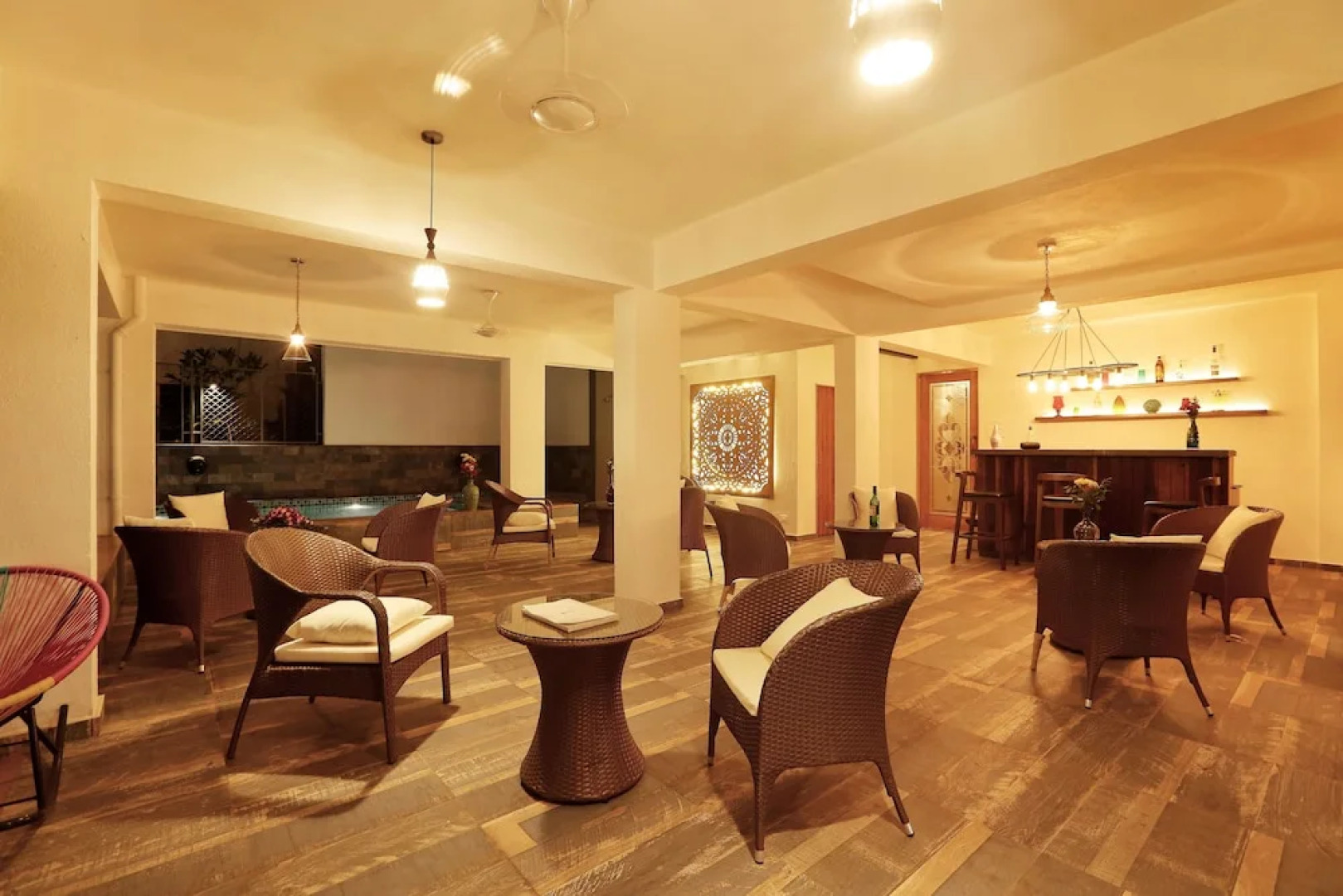 Flora Sangolda by Acasa