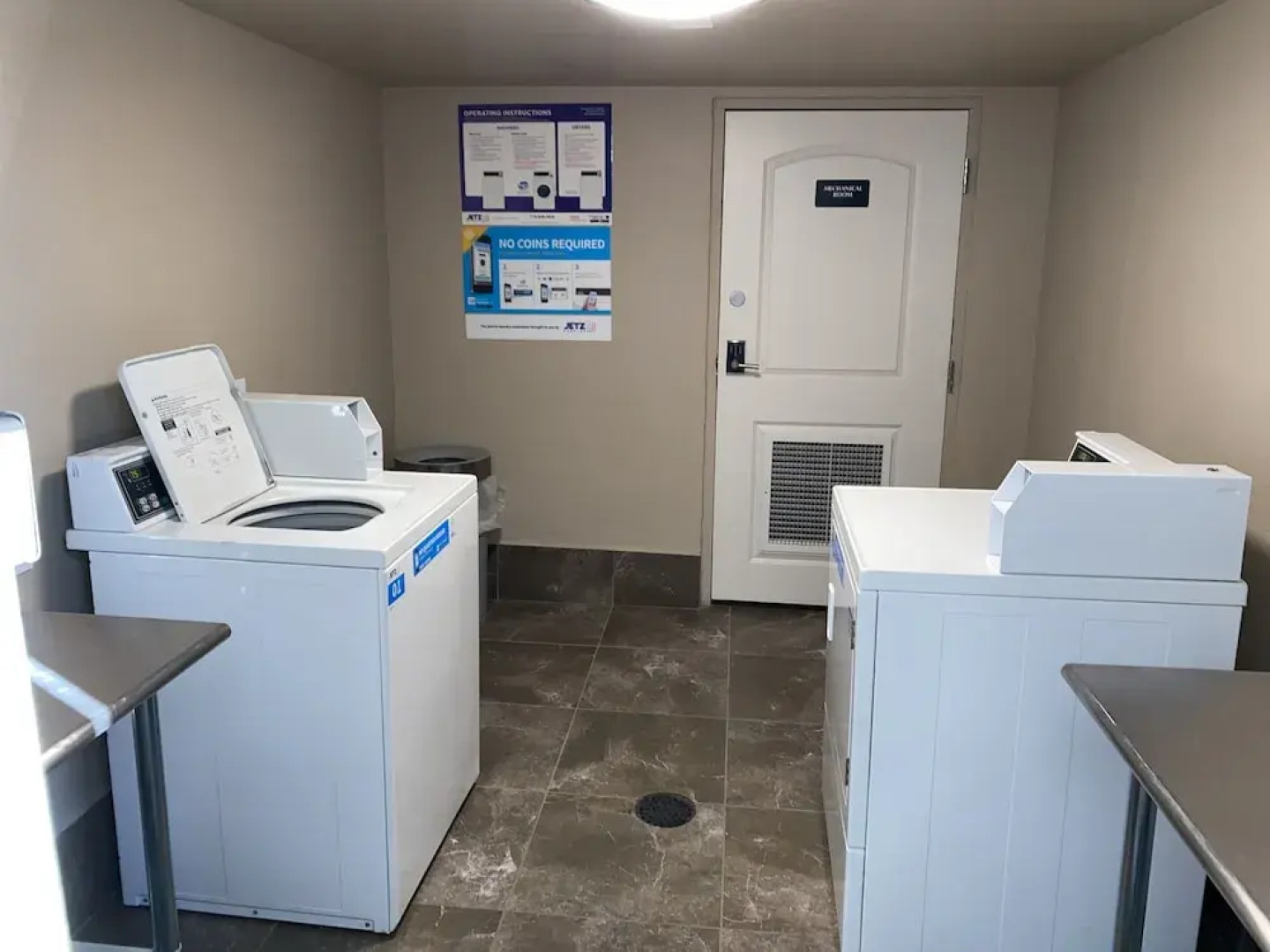 Bell & Main Studios 102