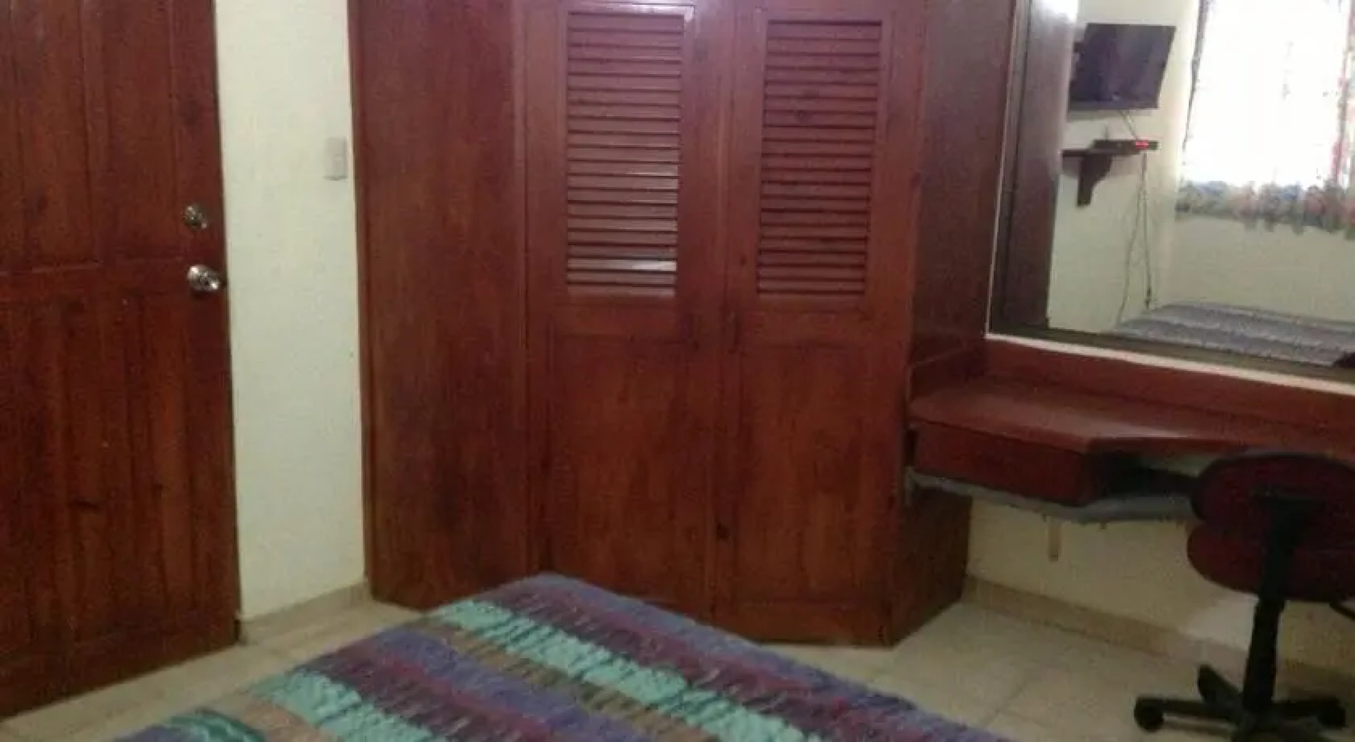 Cheap Life in Paradise