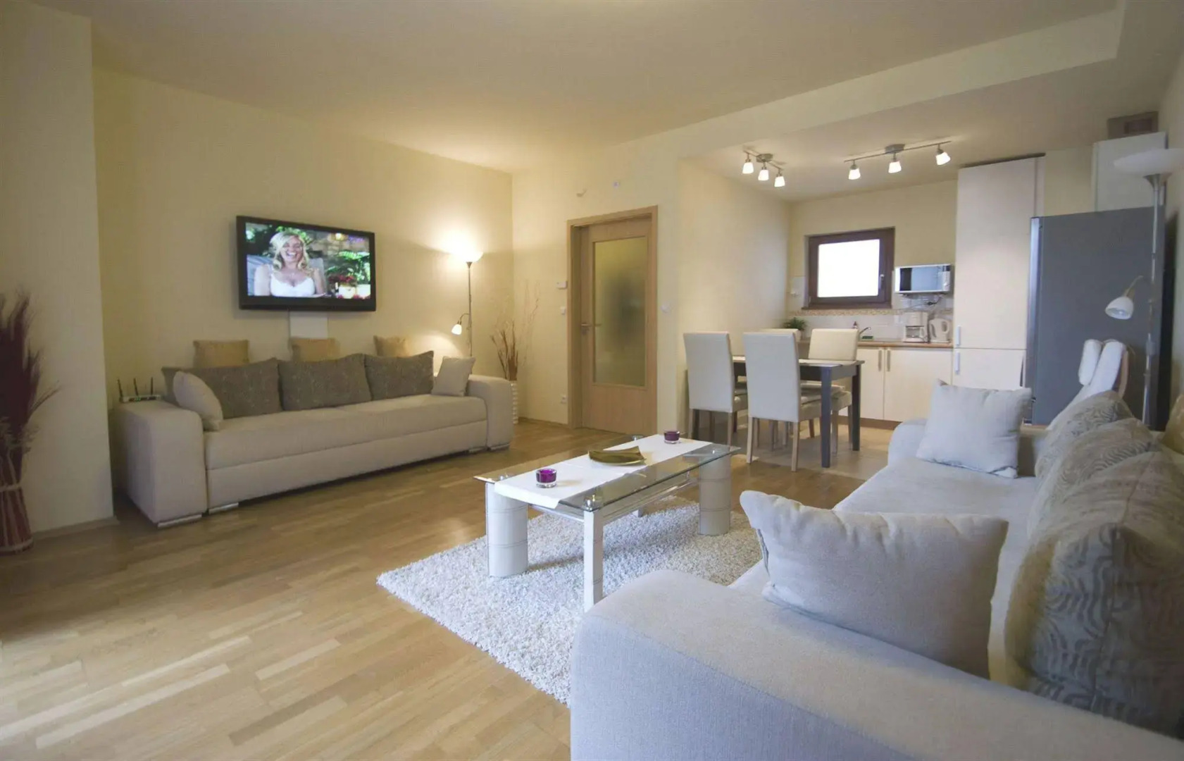 Trendy Deluxe Apartments