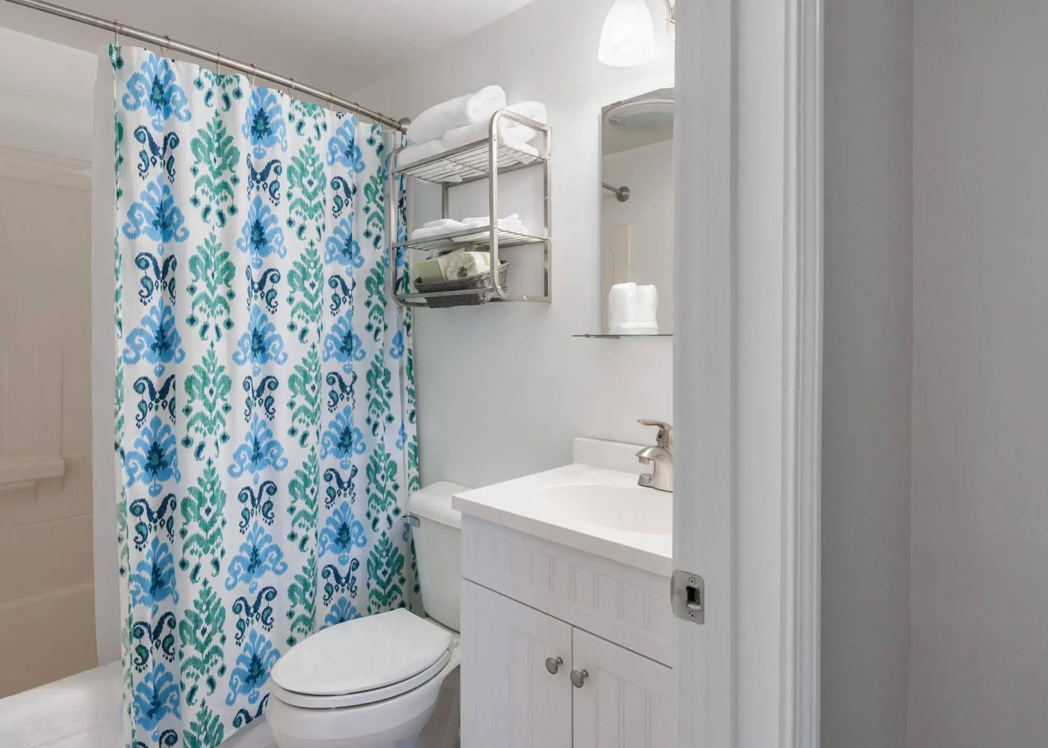 Kittery Inn and Suites