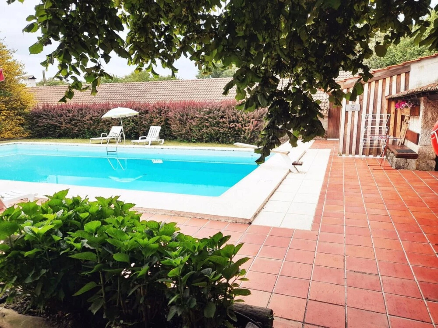 Barbecue Pool Parking Mystay