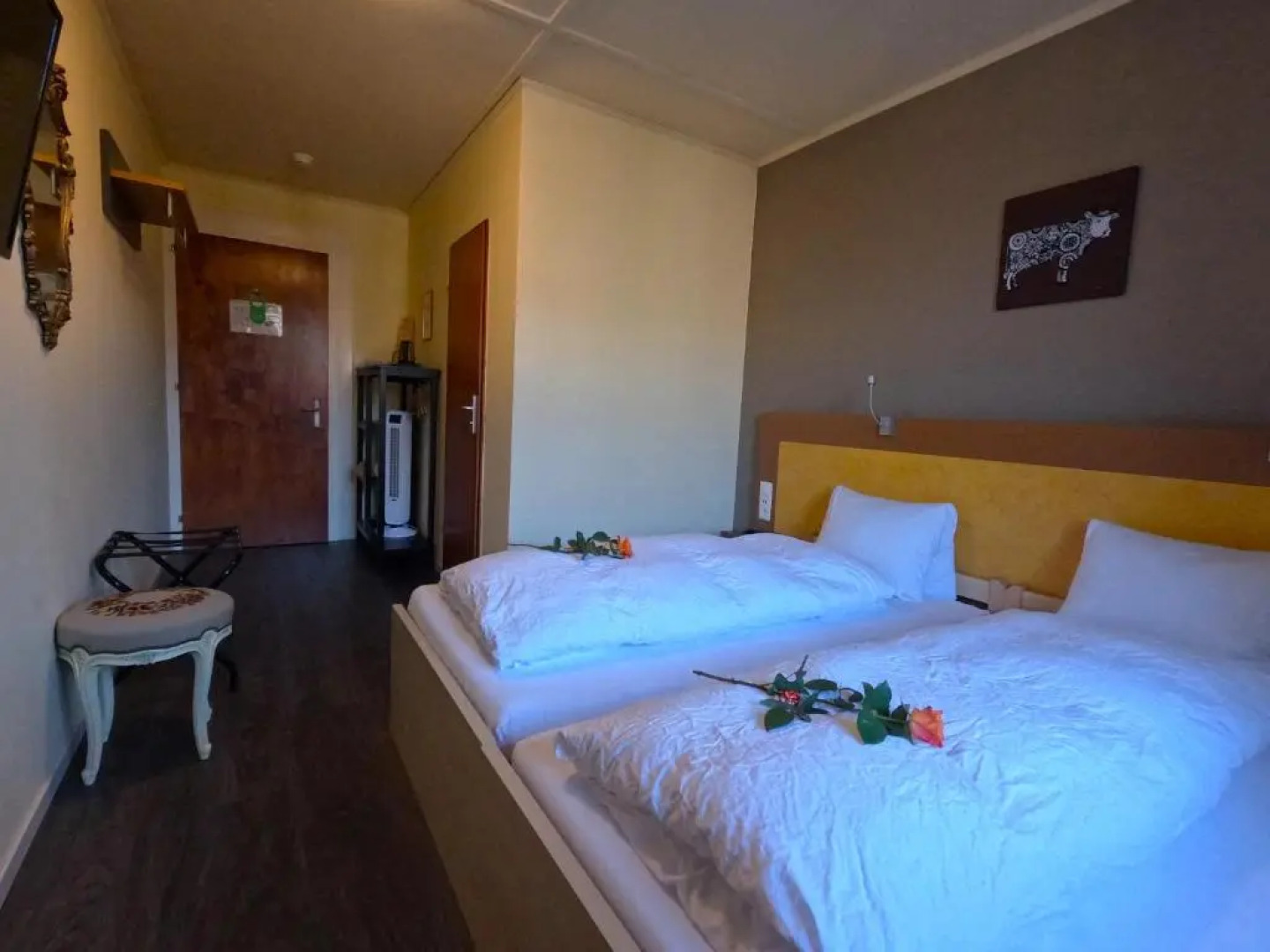 Alpenrose Hotel & Gardens