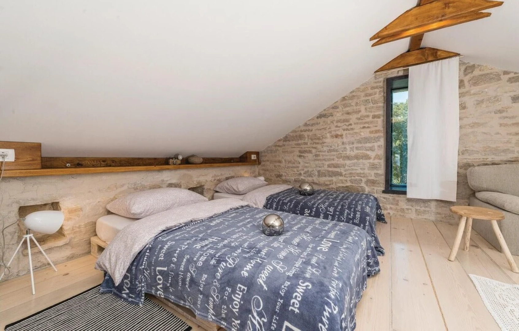 Beautiful Home in Pridraga With 4 Bedrooms, Wifi and Outdoor Swimming Pool