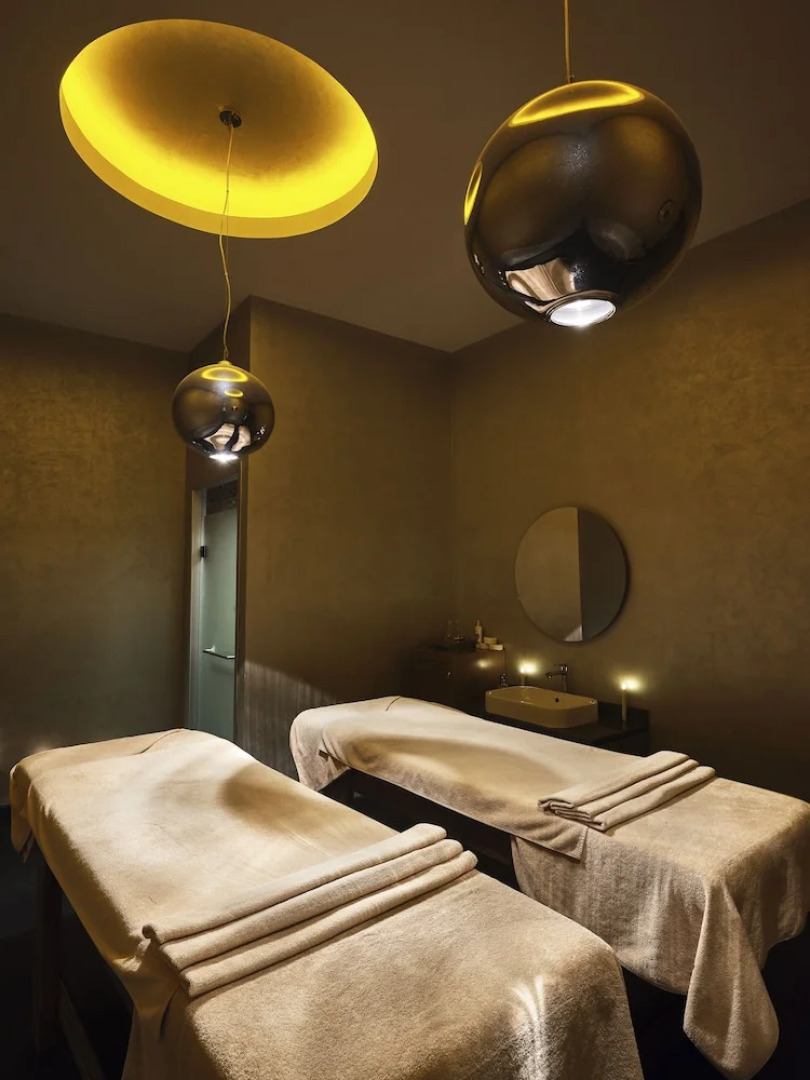 Magna Pivot Hotel - Boutique Class